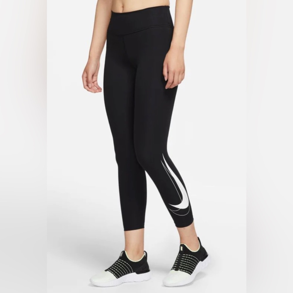 NEW Nike One leggings - XS